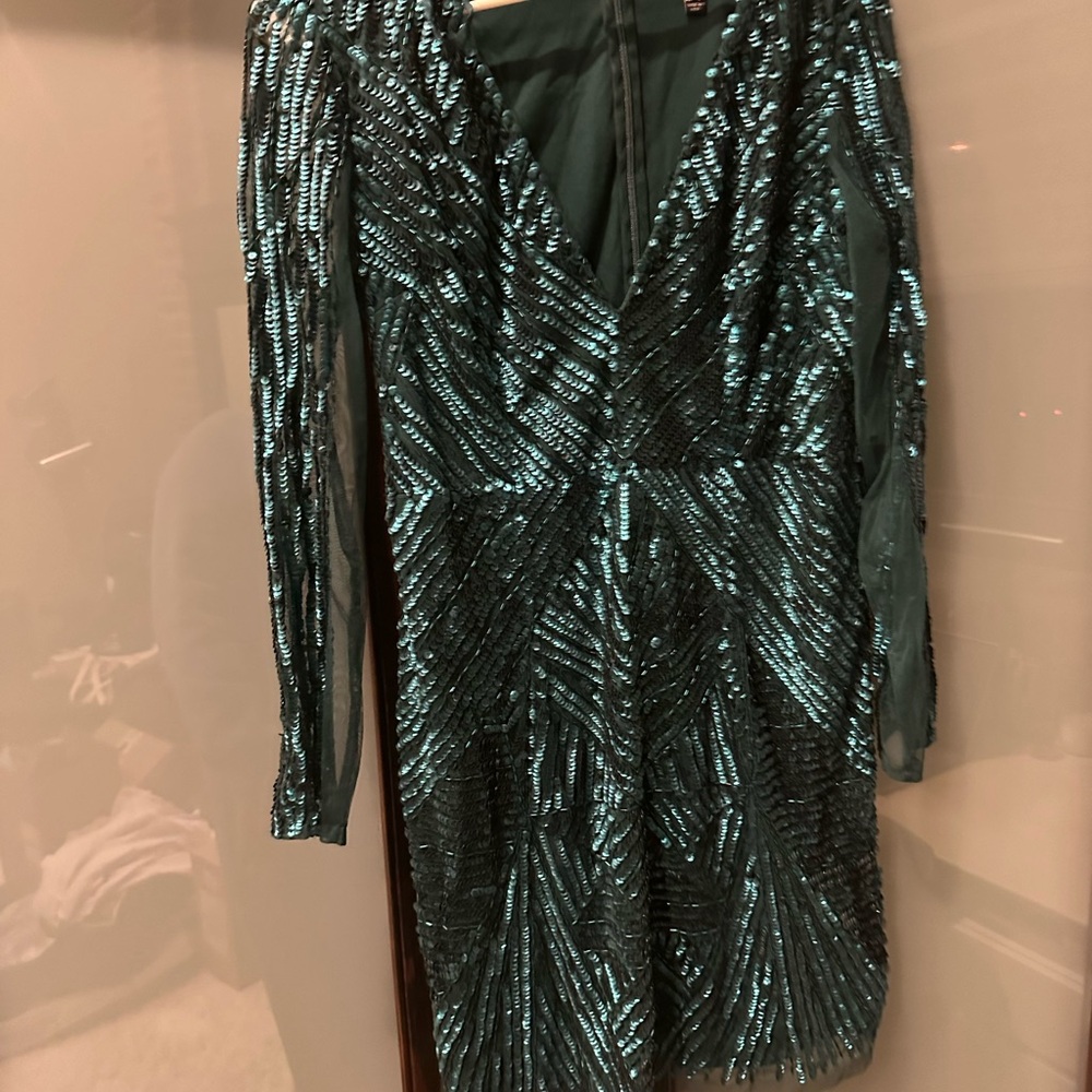 EUC Aiden Sequin Emerald Green Dress
